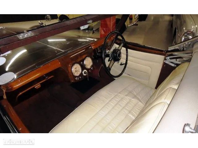 Triumph TRA 2000 - 10