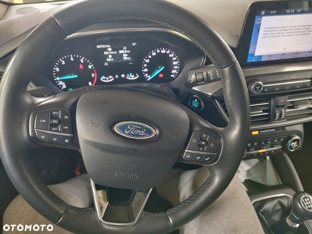 Ford Focus 1.0 EcoBoost Titanium X - 20