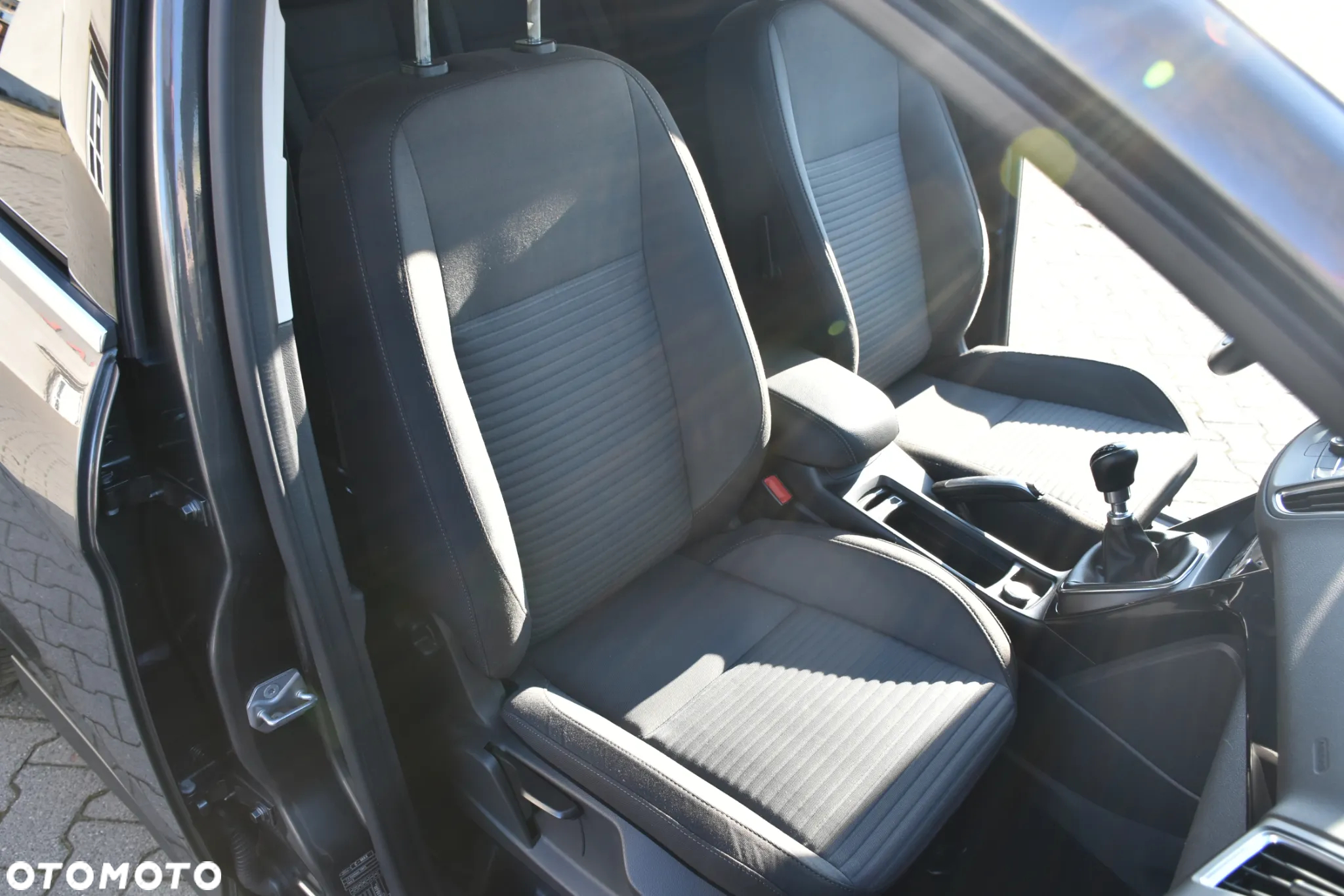 Ford C-MAX 1.5 EcoBoost Titanium ASS - 21