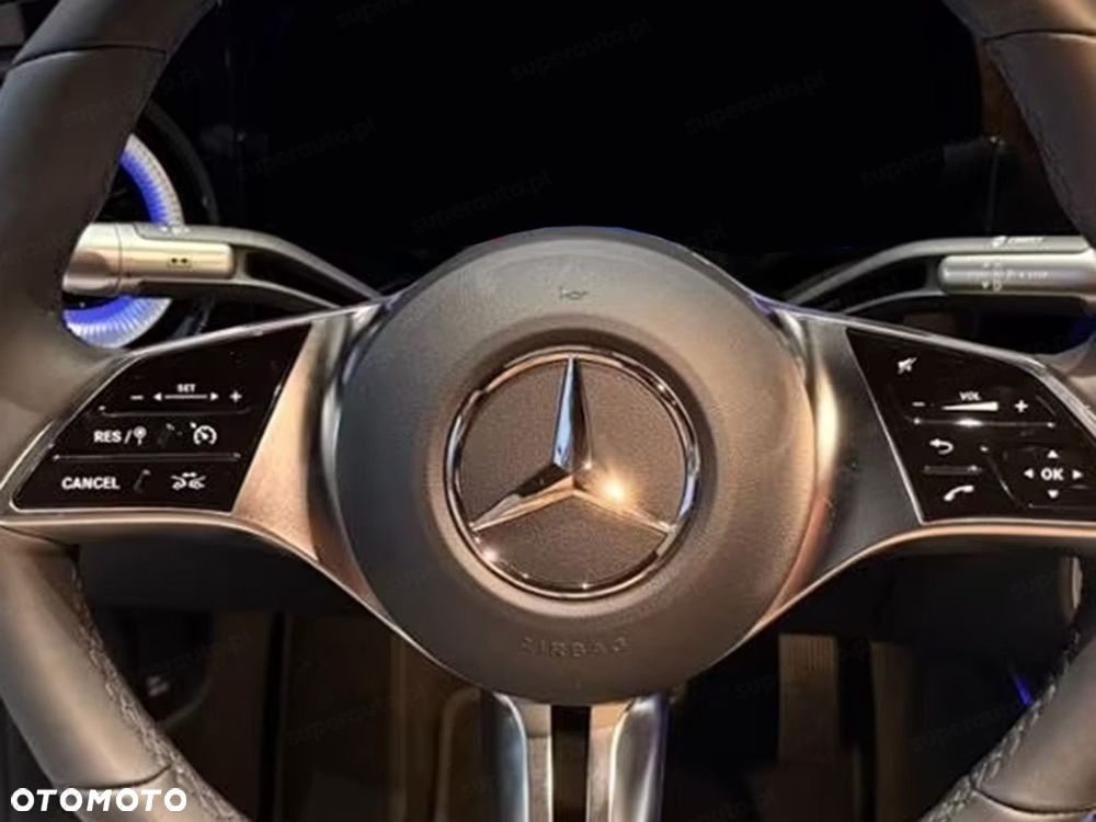 Mercedes-Benz CLA 200 mHEV 8G-DCT - 9