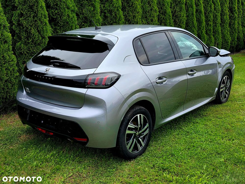 Peugeot 208 Benzin 100 Allure - 8