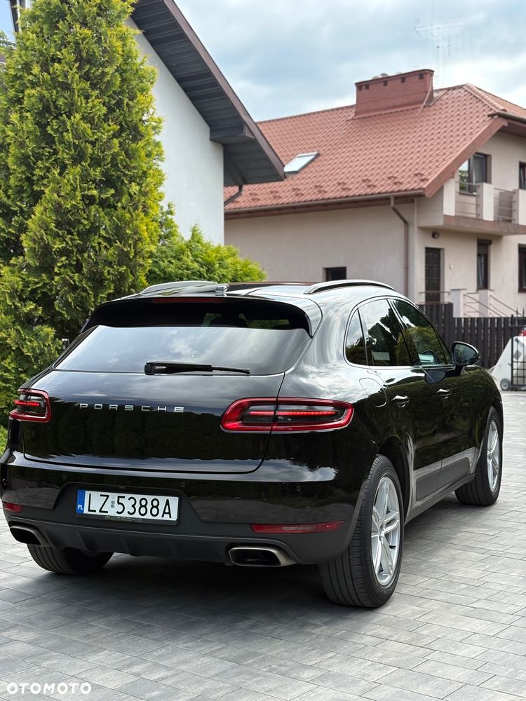 Porsche Macan Standard - 4