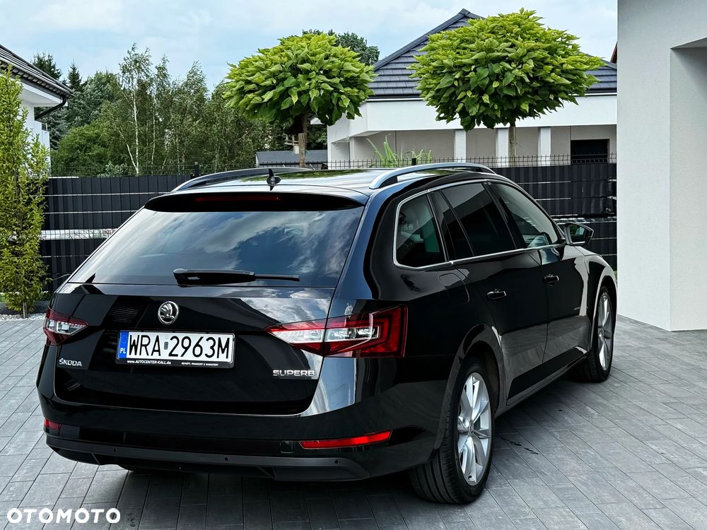 Skoda Superb 1.8 TSI DSG SportLine - 20