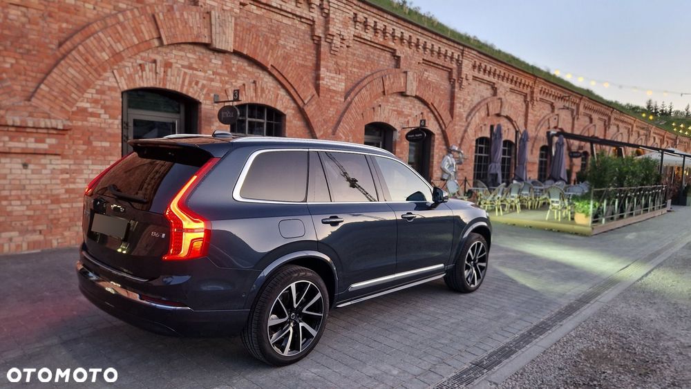 Volvo XC 90 - 2