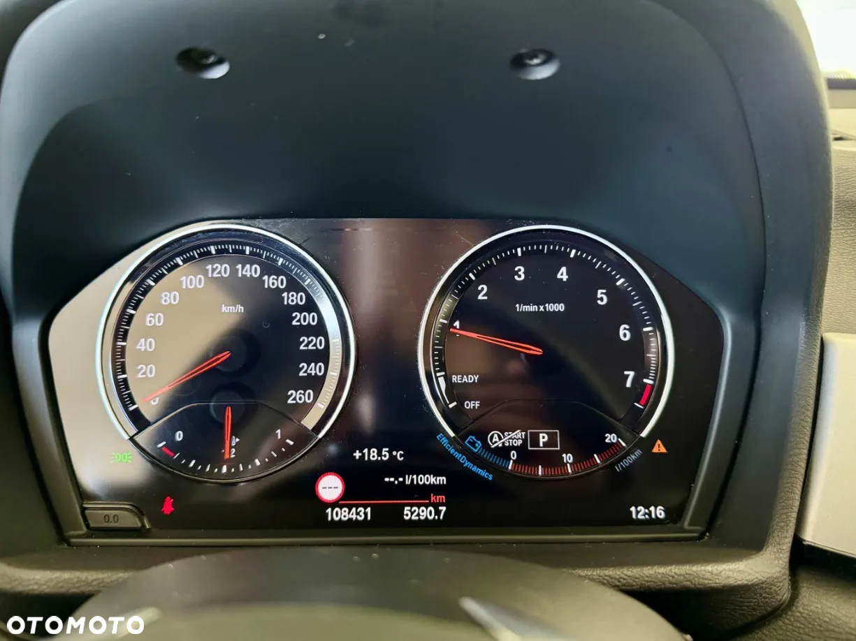 BMW X1 sDrive18i - 13