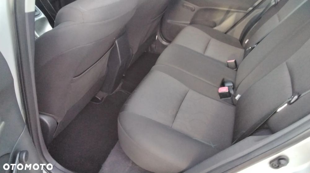 Toyota Auris 1.6 Life+ - 20