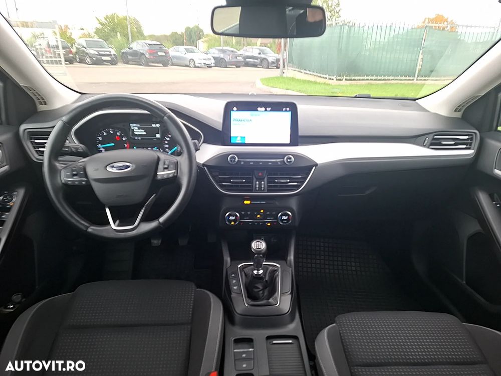 Ford Focus 1.0 EcoBoost MHEV Connected - 10