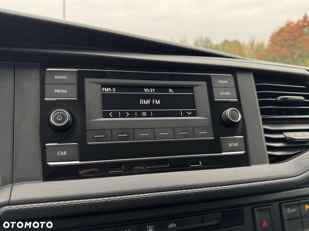 Volkswagen Transporter - 30