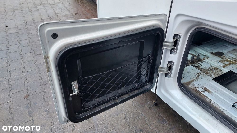 MERCEDES ACTROS MP4 EURO 6 KLAPA DRZWICZKI SCHOWKA L. - 2