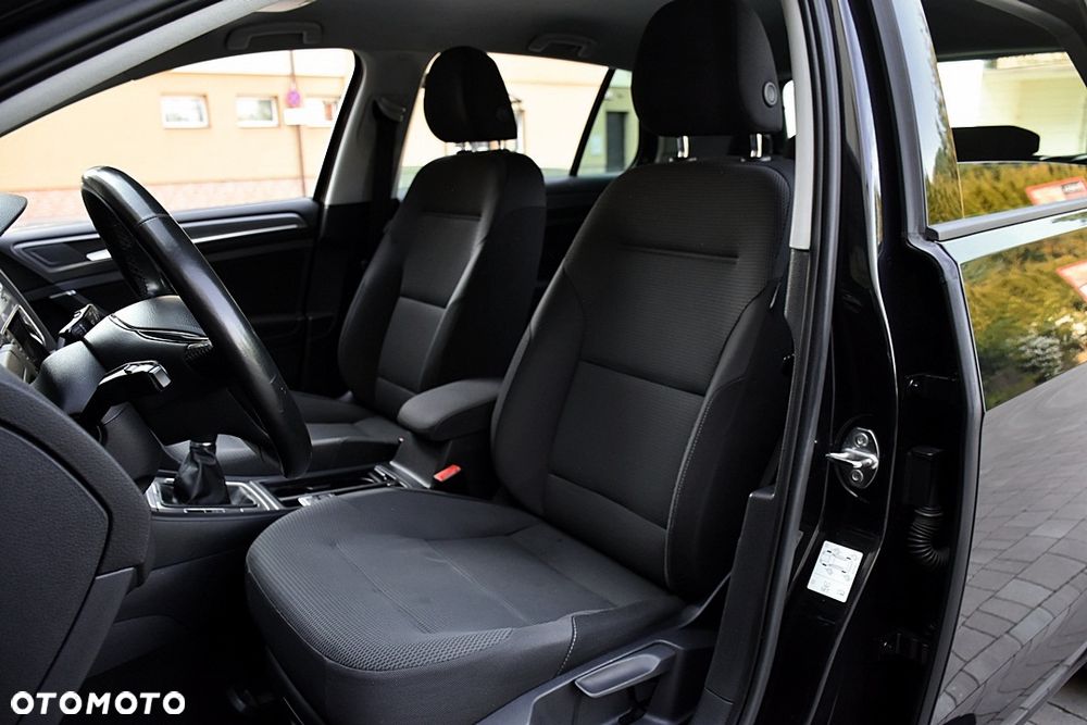 Volkswagen Golf 1.6 TDI DPF BlueMotion - 6