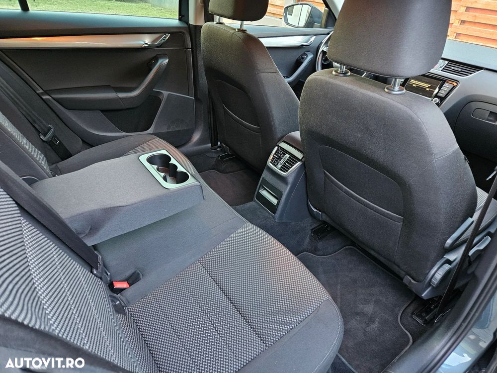 Skoda Octavia 1.0 TSI DSG Style - 10