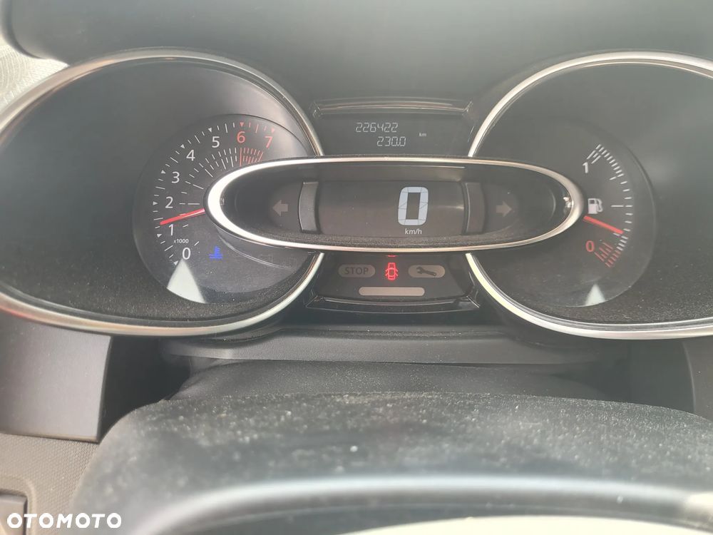 Renault Clio TCe 90 Dynamique - 15
