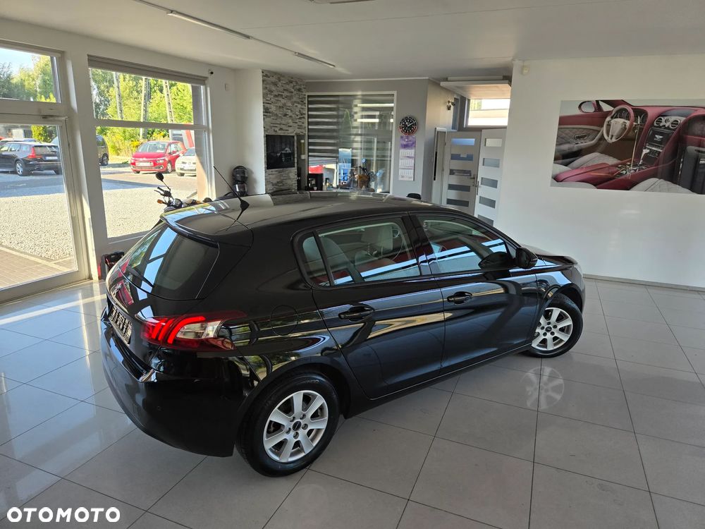 Peugeot 308 - 7