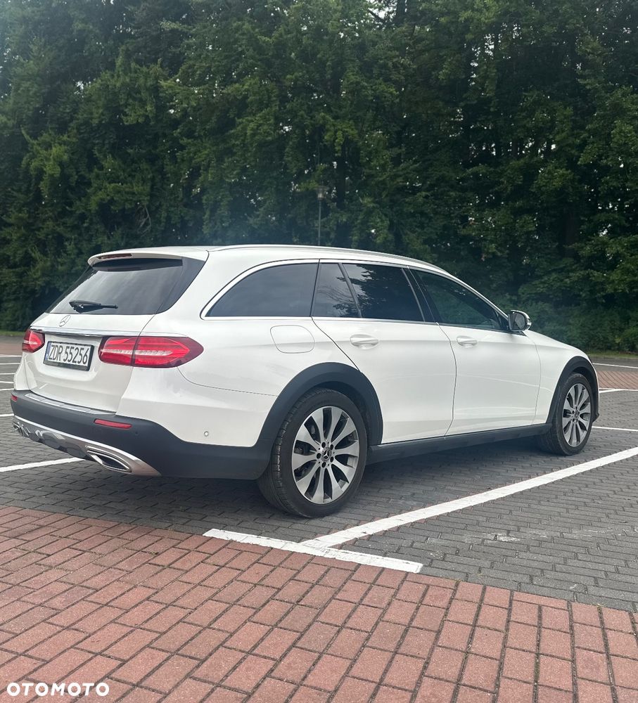 Mercedes-Benz Klasa E 220 d 4Matic T All-Terrain 9G-TRONIC Exclusive - 7