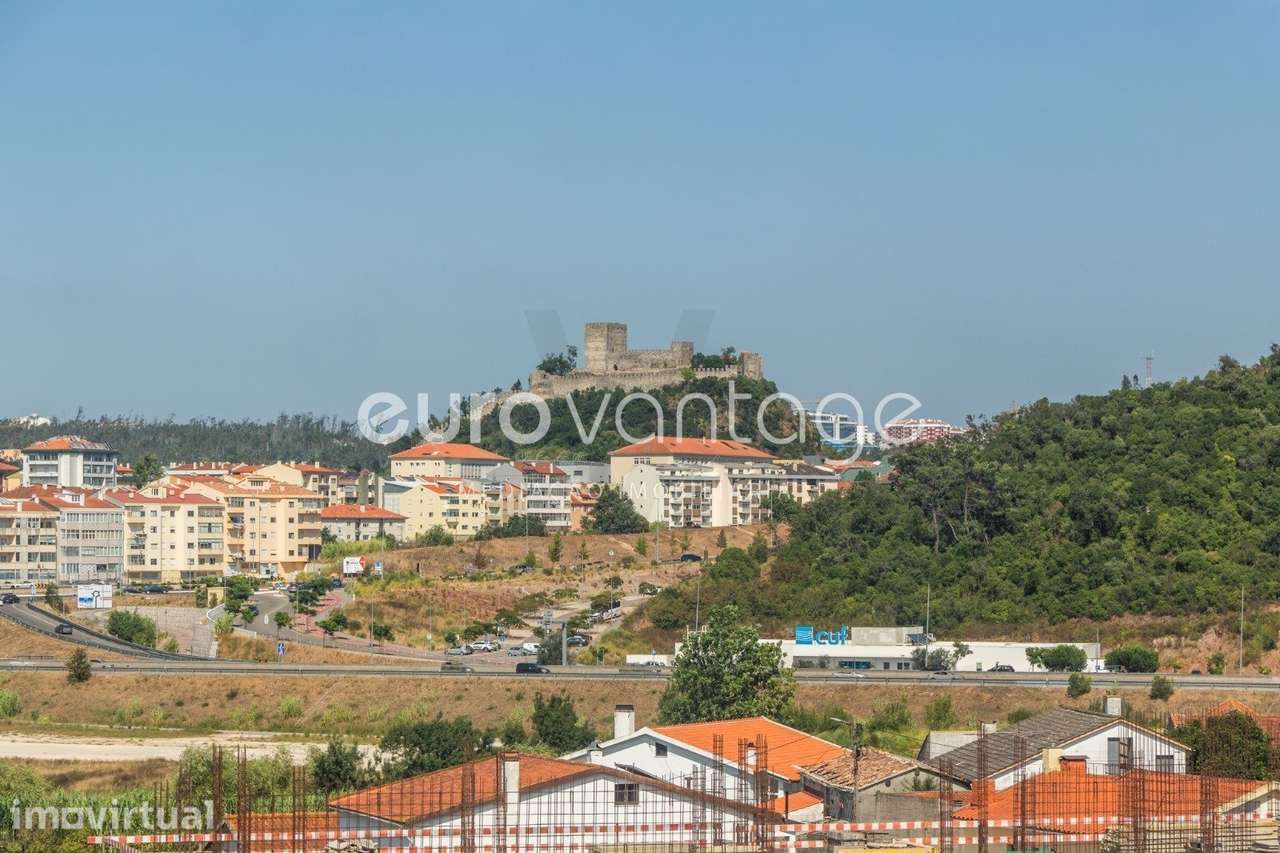 Apartamento T1 Santa Clara/Leiria - Grande imagem: 2/40