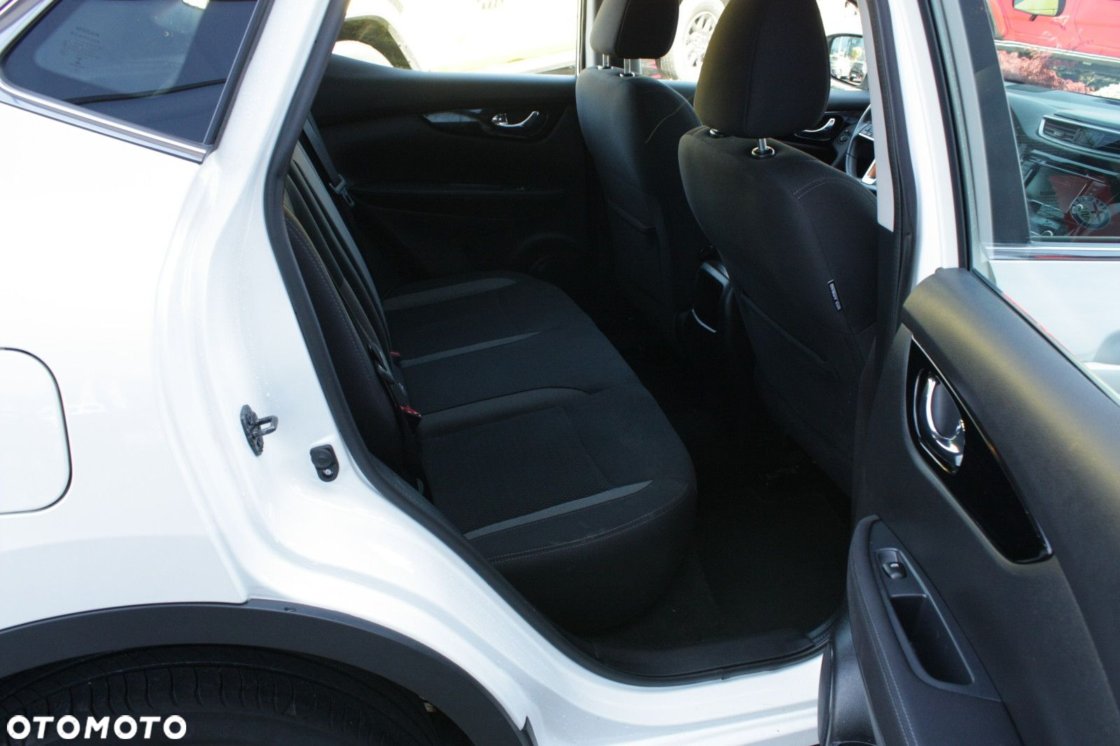 Nissan Qashqai 1.3 DIG-T N-Style DCT - 16