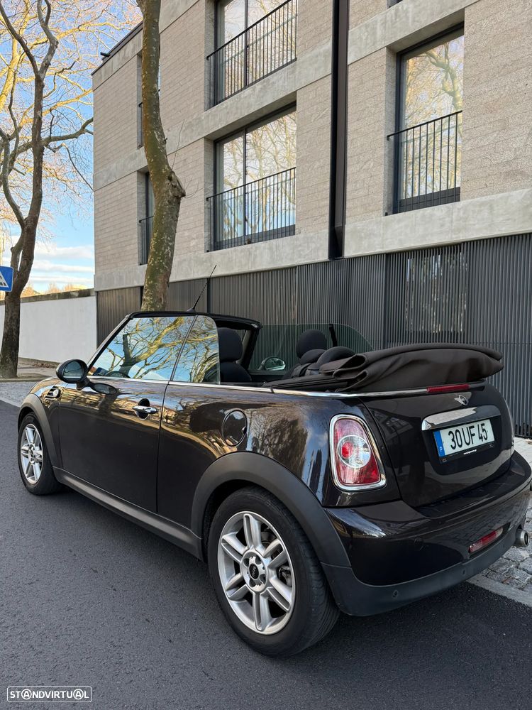 MINI Cabrio Cooper D - 19