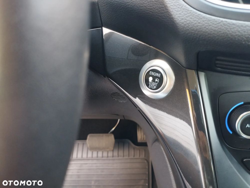 Ford C-MAX 1.5 EcoBoost Start-Stop-System Titanium - 32