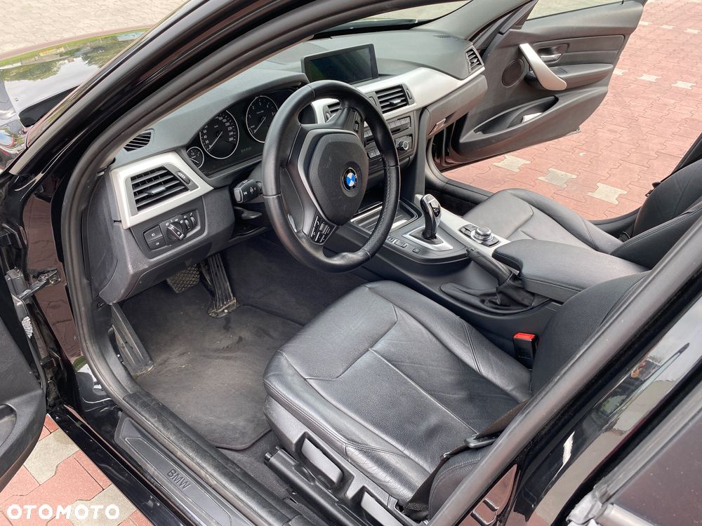 BMW Seria 3 320d Efficient Dynamic Edition - 14