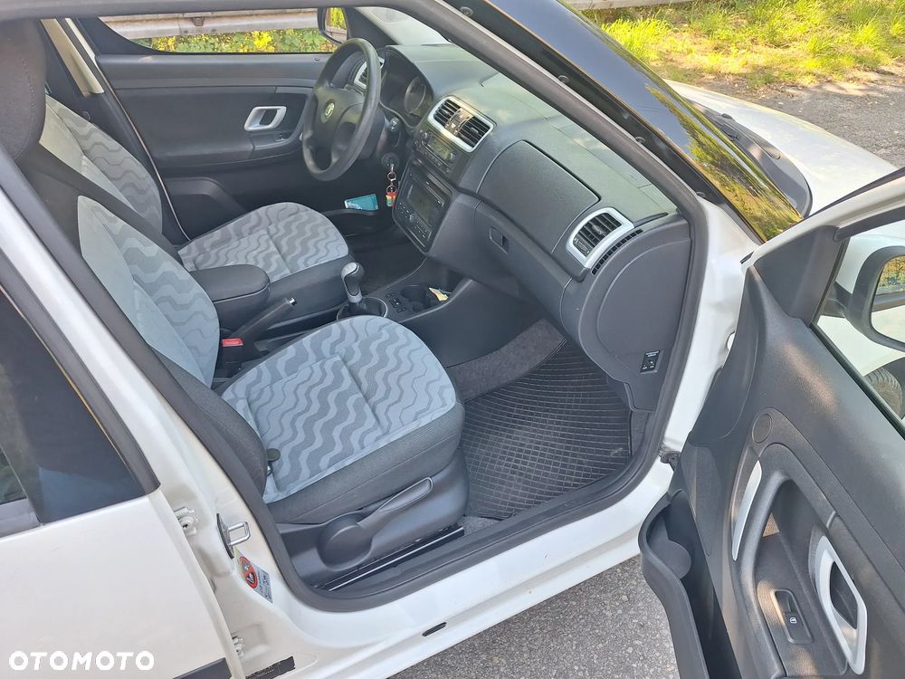 Skoda Roomster 1.2 12V HTP - 6
