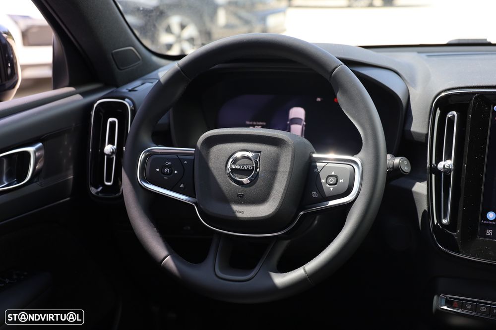 Volvo EX40 82 kWh Single Motor Extended Range Core - 22