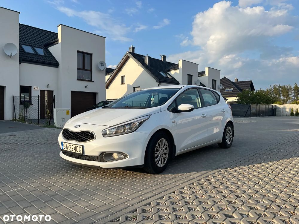 Kia Ceed 1.6 CRDi M - 3