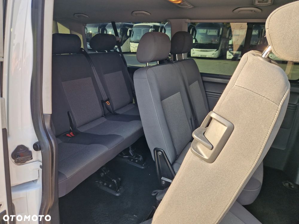 Volkswagen Caravelle 2.0 TDI L2 Highline - 19