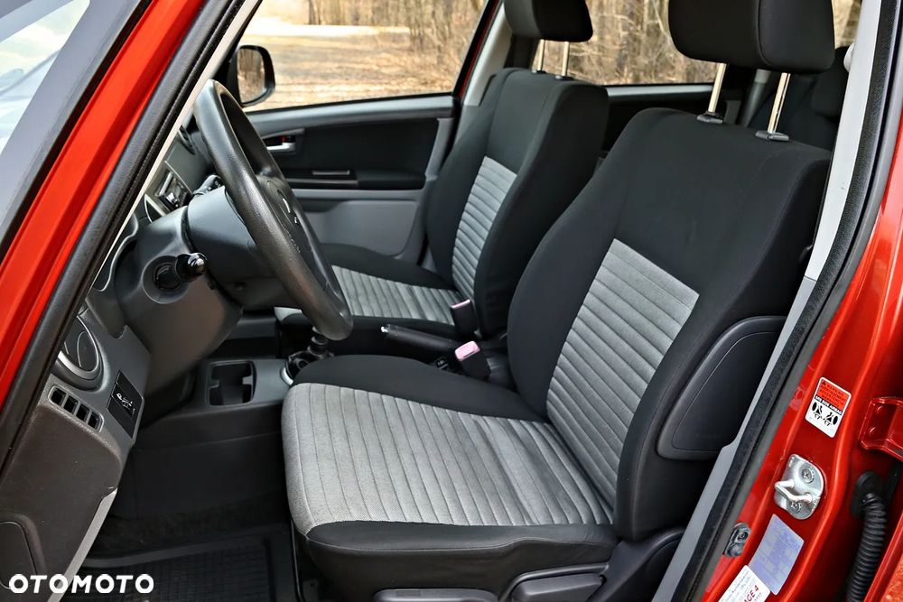 Suzuki SX4 2.0 DDiS 4x4 Style - 30