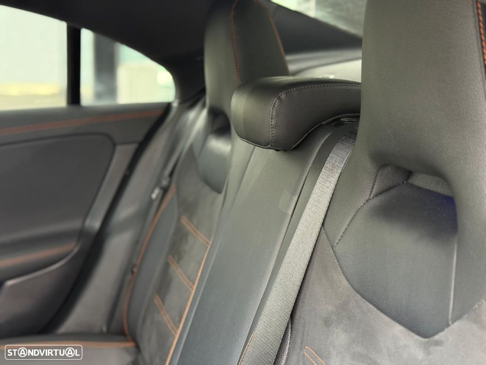 Mercedes-Benz CLA 220 d AMG Line Aut. - 31