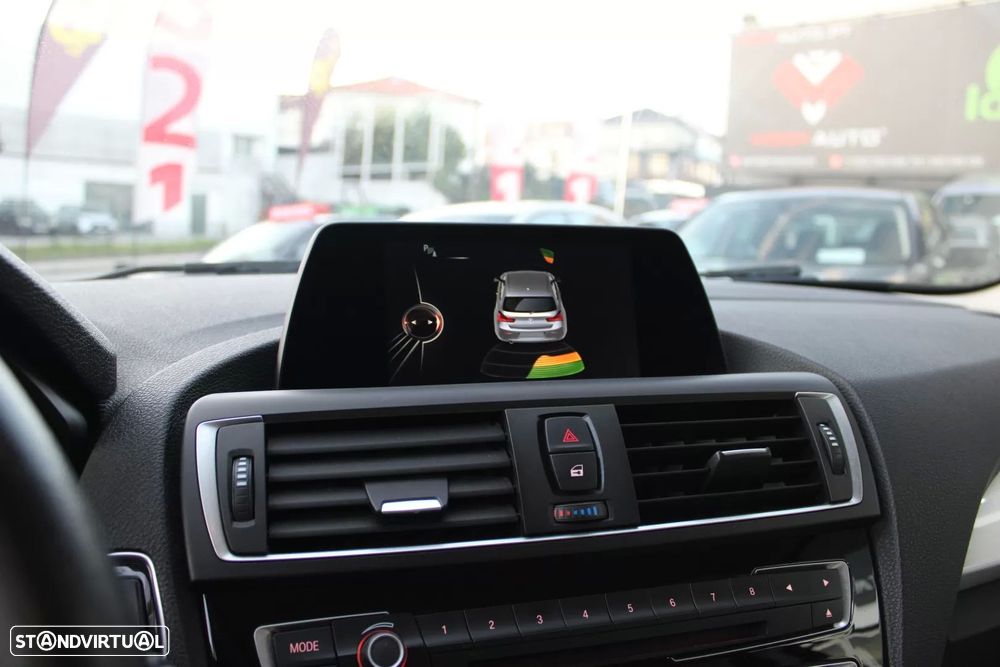 BMW 116 d Line Sport Shadow - 11