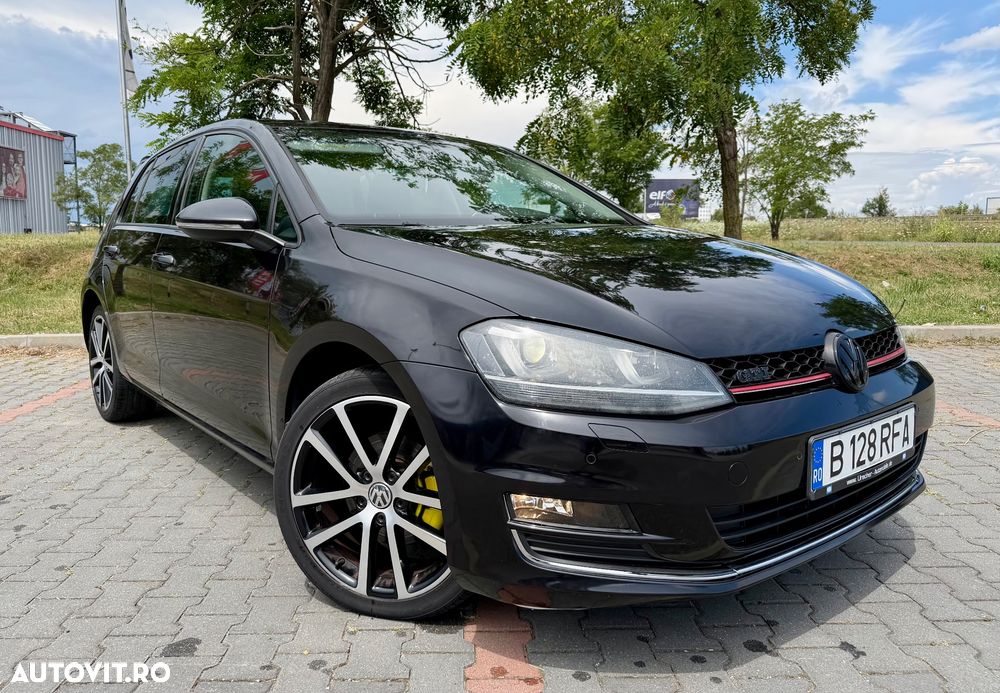 Volkswagen Golf 1.4 TSI BlueMotion Technology DSG Lounge - 20