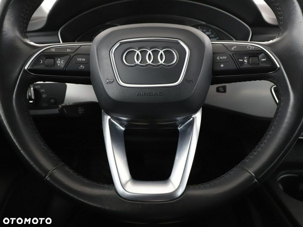 Audi A4 Avant 2.0 TFSI ultra S tronic design - 22