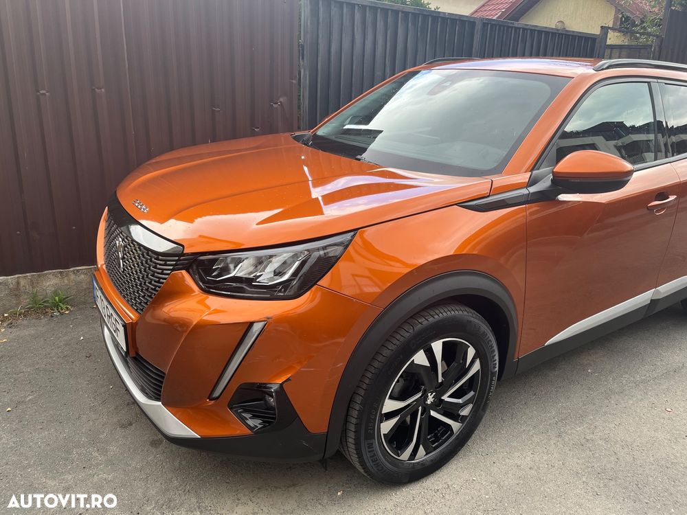 Peugeot 2008 1.2 L PureTech STT EAT8 Allure - 3