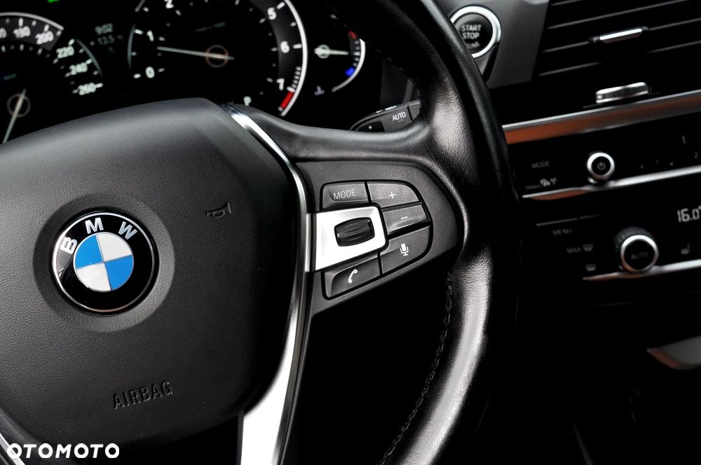 BMW X3 xDrive20i xLine sport - 36