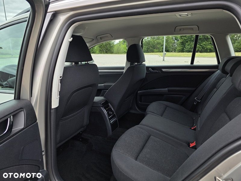 Skoda Superb 1.6 TDI Green tec Active - 12