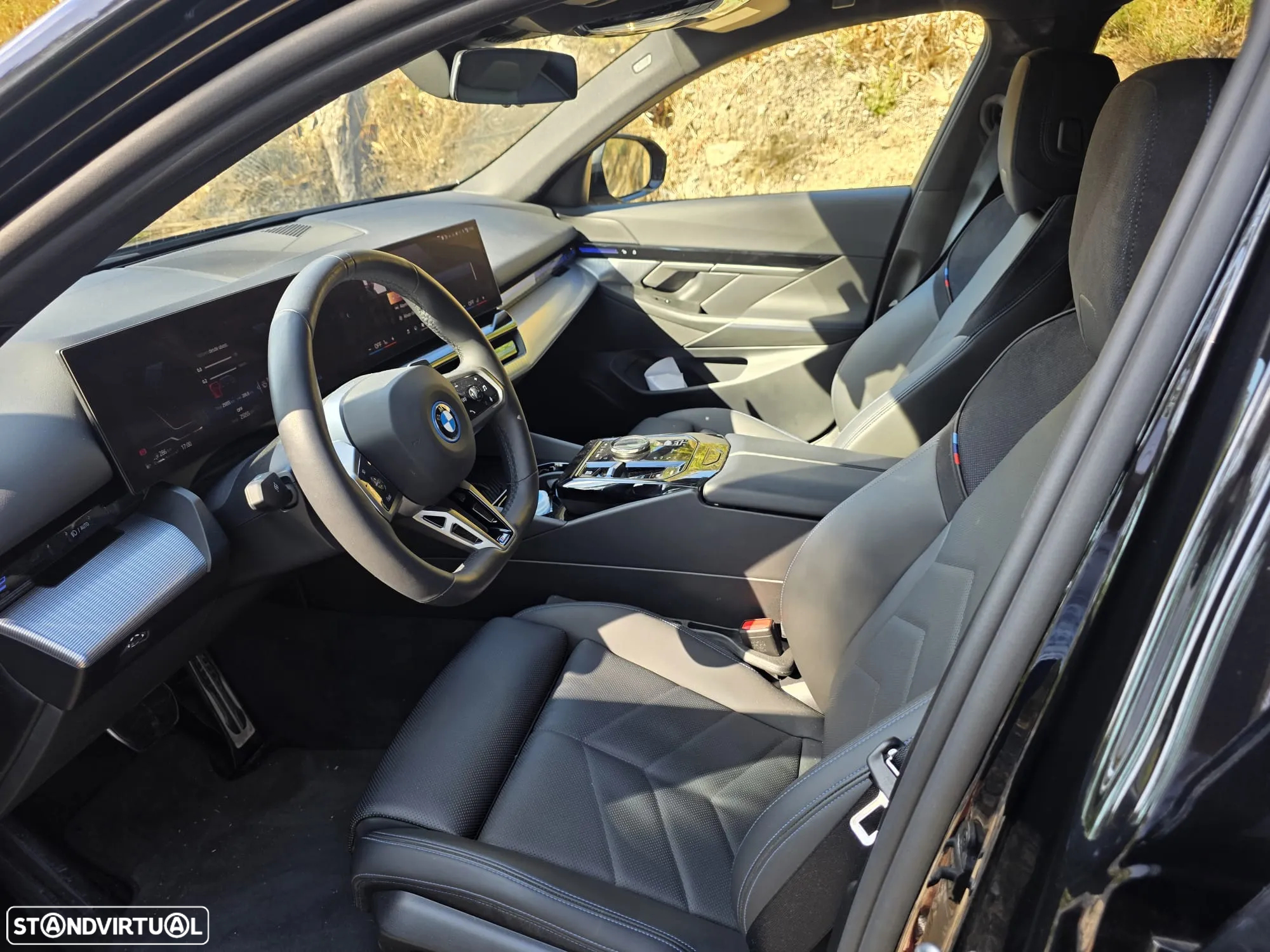 BMW 530 e Pack Desportivo M - 19