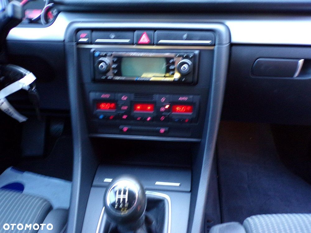 Audi A4 Avant - 21