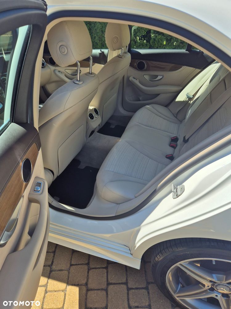 Mercedes-Benz Klasa C 180 7G-TRONIC - 10