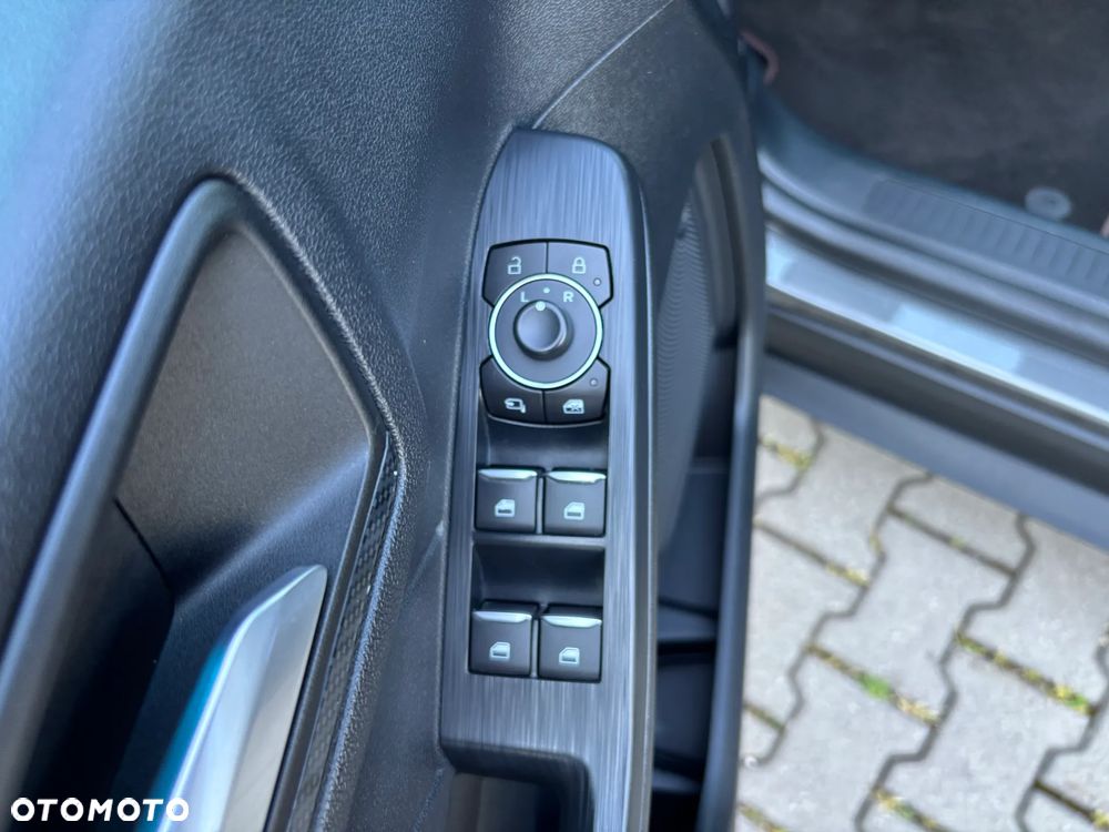 Ford Kuga ver-1-5-ecoboost-fwd-st--line - 32