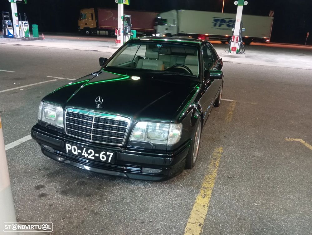 Mercedes-Benz W124 (1984-1997) 300 CE-24 - 13