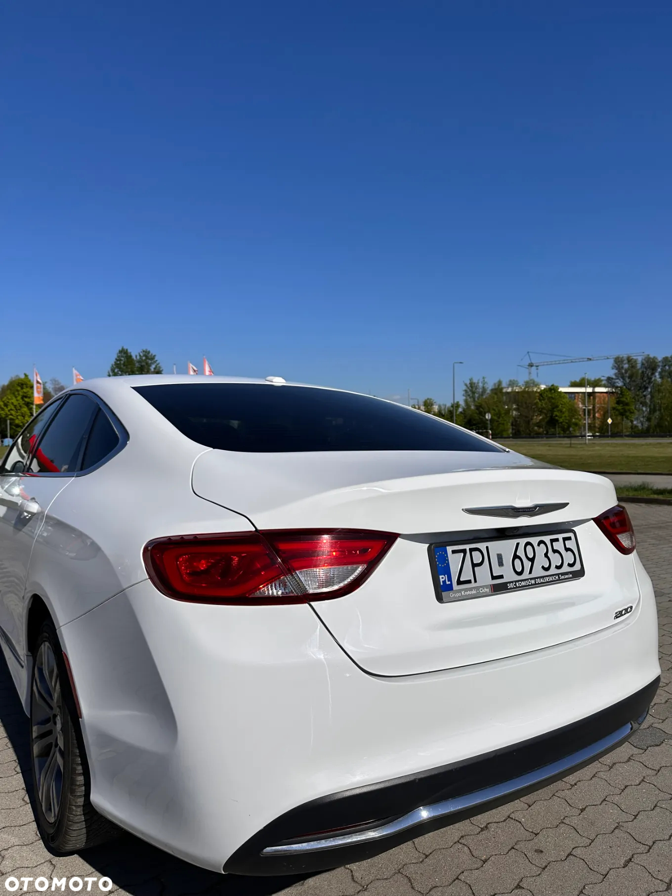 Chrysler 200 - 11
