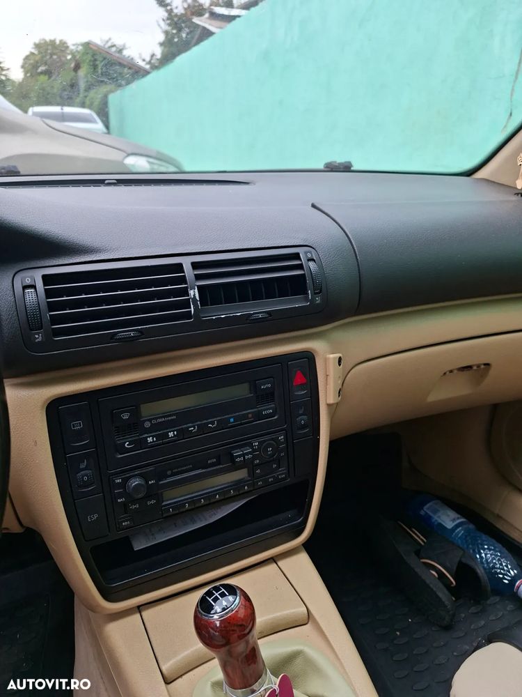 Volkswagen Passat - 5