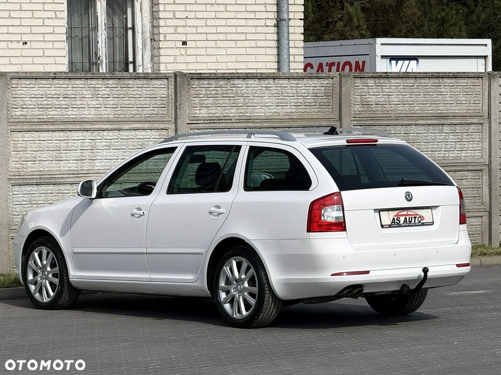 Skoda Octavia 1.4 TSI Elegance DSG - 36