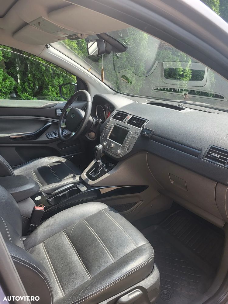 Ford Kuga - 23