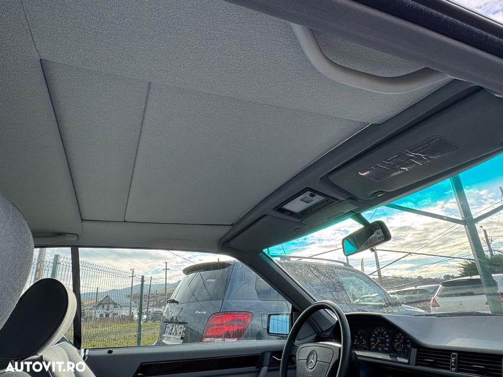 Mercedes-Benz W124 - 20