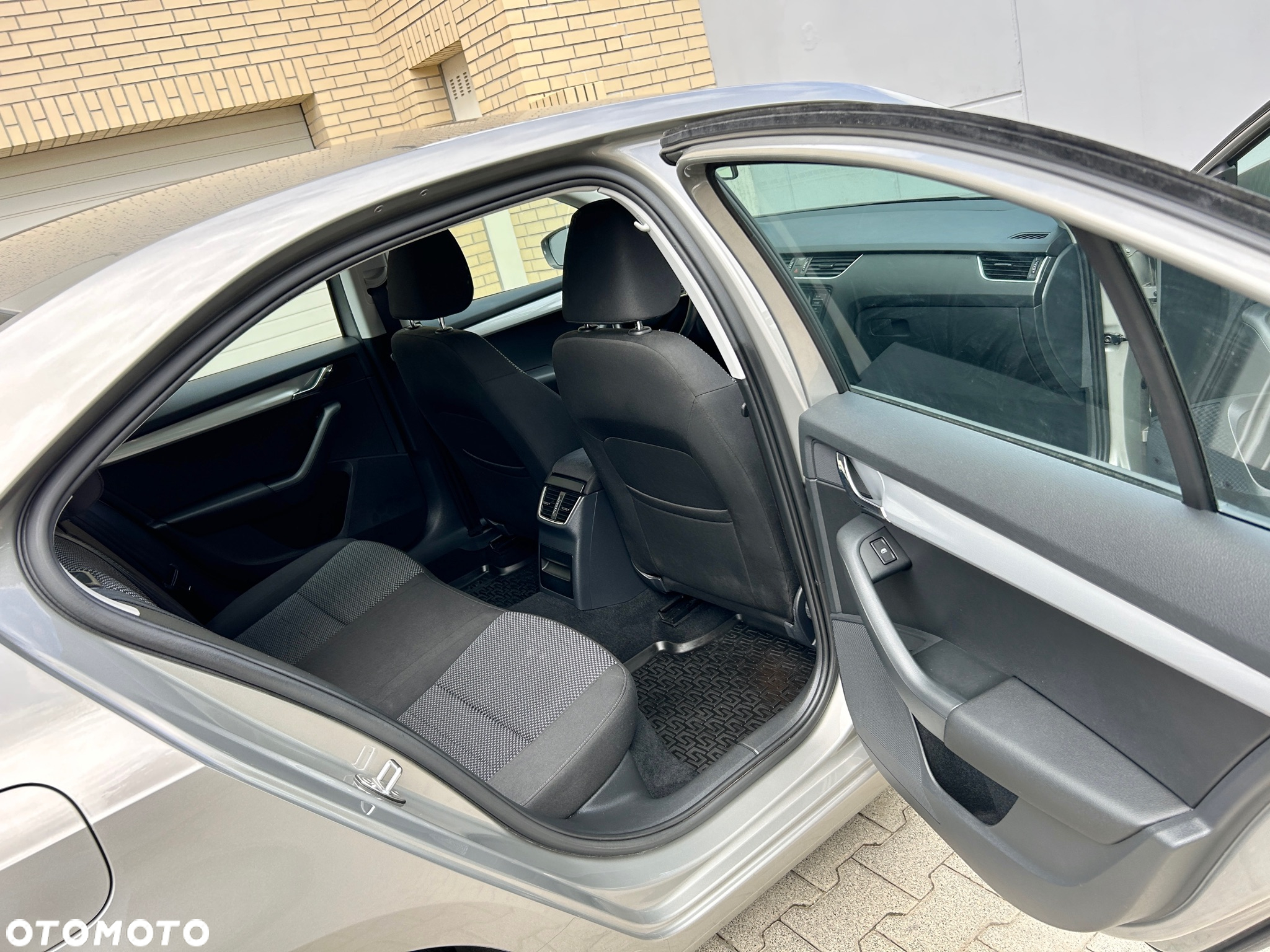 Skoda Octavia - 16