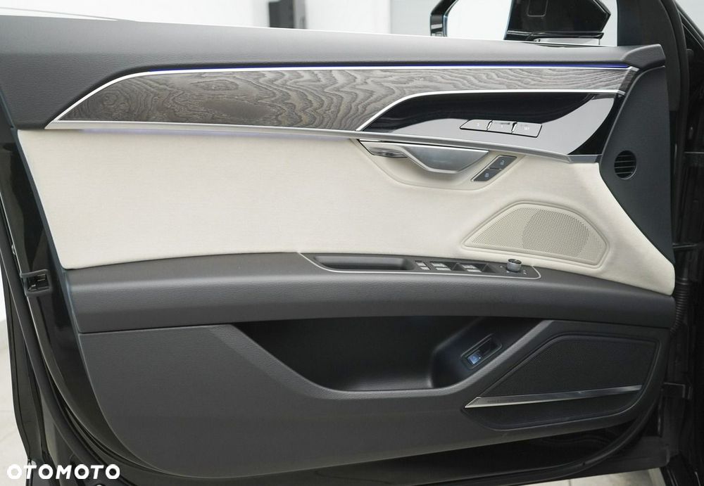 Audi A8 - 14