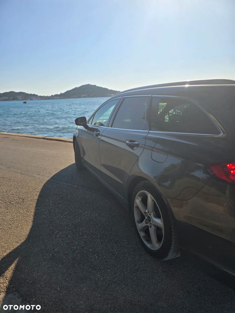 Ford Mondeo 2.0 TDCi Titanium PowerShift - 17