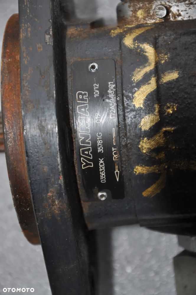 Pompa hydrauliczna Yanmar SV15 - 2