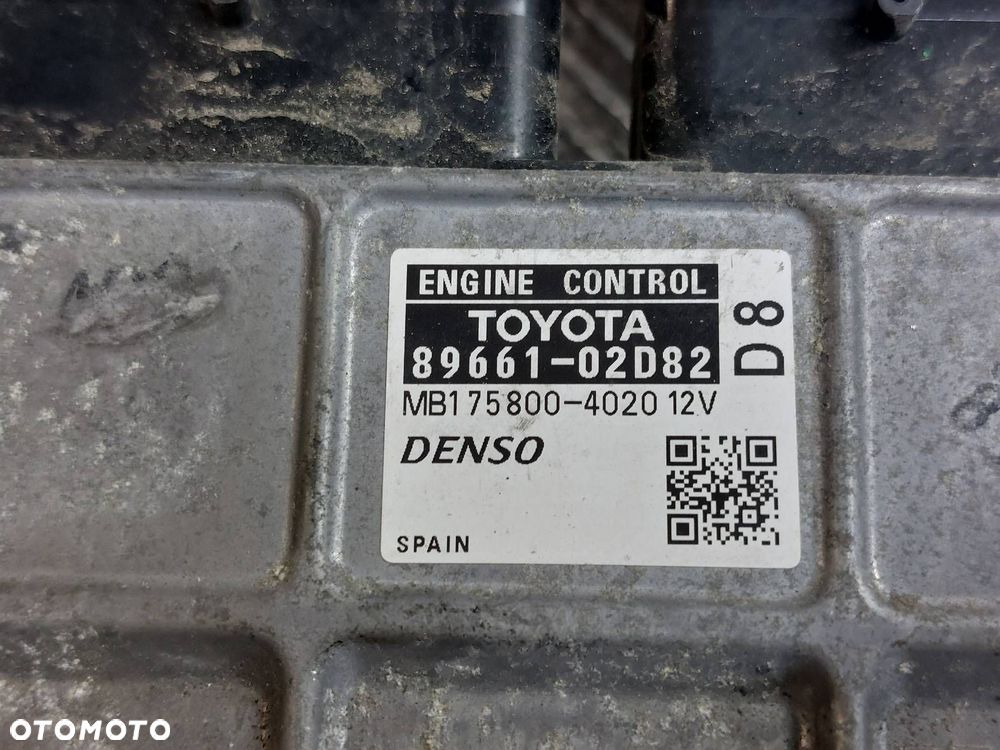 ZESTAW STARTOWY TOYOTA AURIS I 2.0 D4D 89661-02D82 89741-02100 82730-02150 - 2